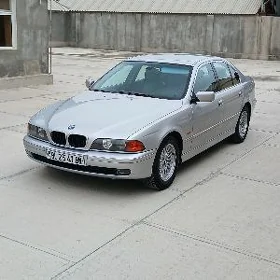 BMW E39 1998