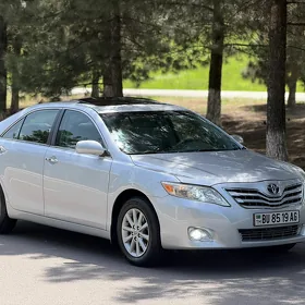 Toyota Camry 2011