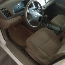 Toyota Camry 2002