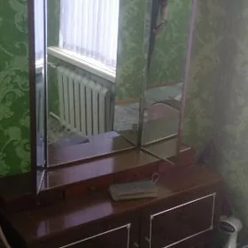 3 açylyan ayna we telewizor
