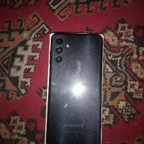 Samsung A04s