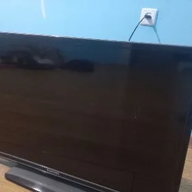 32 lik döwuk televizor