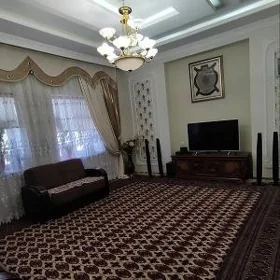 Gurtly 2014 4/4 3 Kom 135m²