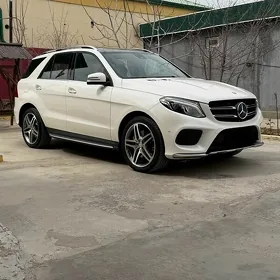 Mercedes-Benz ML350 2015
