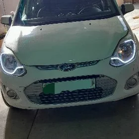 Ford Figo 2012