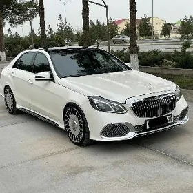 Mercedes-Benz E350 2013