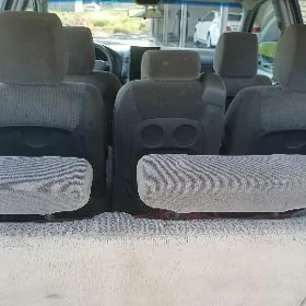 Toyota Sienna 2009