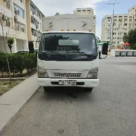 Mitsubishi Canter 2009