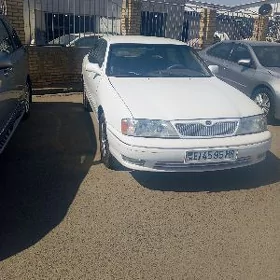 Toyota Avalon 1999