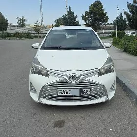 Toyota Yaris 2014