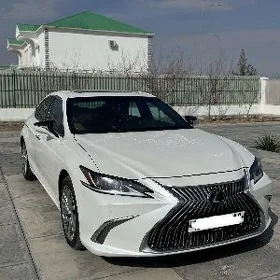 Lexus ES 350 2019