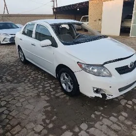 Toyota Corolla 2010