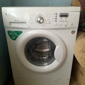 стиральная машинка LG 7кг