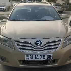Toyota Camry 2010