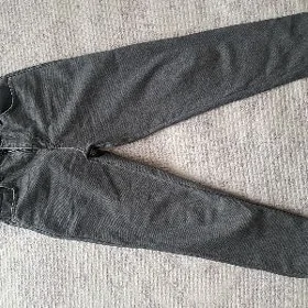 дпродаю джинсы