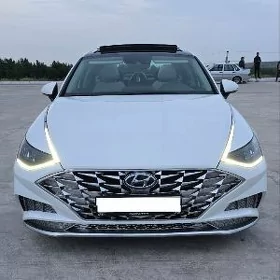 Hyundai Sonata 2021