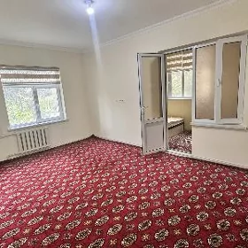 Ереванская -Гагарина