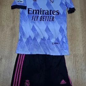 спортивная форма 60манат