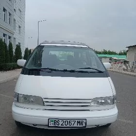 Toyota Previa 1992