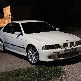 BMW E39 2002