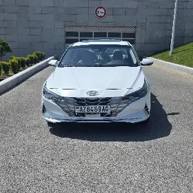 Hyundai Elantra 2021