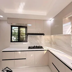 Gurtly Pol Elitka 4/3et 3kom