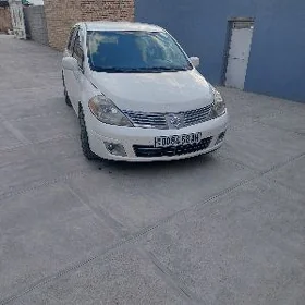Nissan Versa 2009