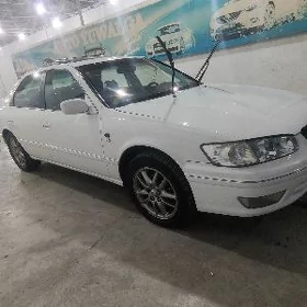 Toyota Camry 2000