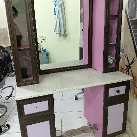 parihmaher mebel salon