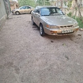 Toyota Camry 1993