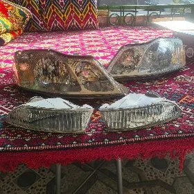 авалон 2000.2004 оригинал фар