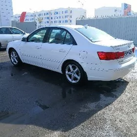 Hyundai Sonata 2009