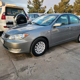 Toyota Camry 2005