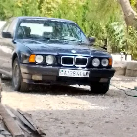 BMW 525 1990
