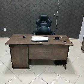 stol / kompýuter stol / стол /