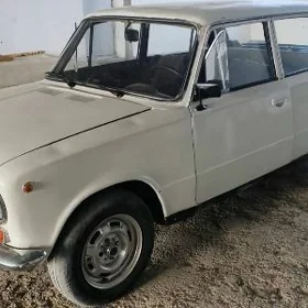 Lada 2104 1987