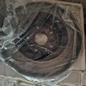 Taýota sienna 2016 ýyl