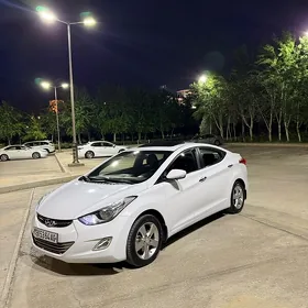 Hyundai Elantra 2012