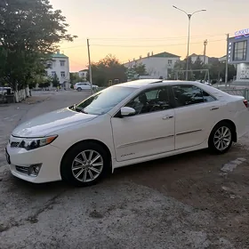 Toyota Camry 2013