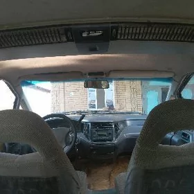 Toyota Previa 1993