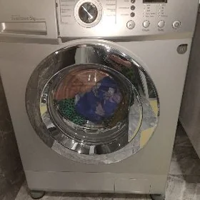 Стиральная машинка автомат