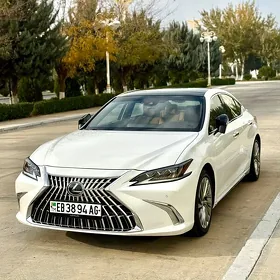 Lexus ES 350 2019
