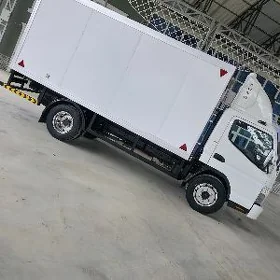 Mitsubishi Canter 2013