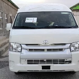 Toyota Hiace 2025