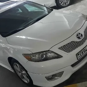 Toyota Camry 2010