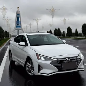 Hyundai Elantra 2020