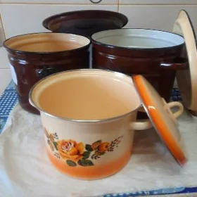 Кастрюли эмалированные