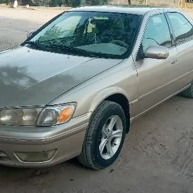 Toyota Camry 1999