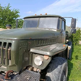 Ural 4320 1993