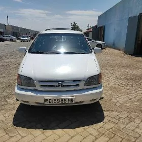 Toyota Sienna 2000